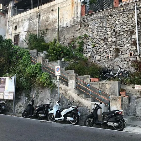Holiday home Near Piazza Dei Mulini *